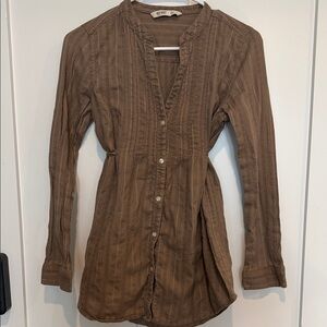 Old Navy Brown Button-Down Shirt